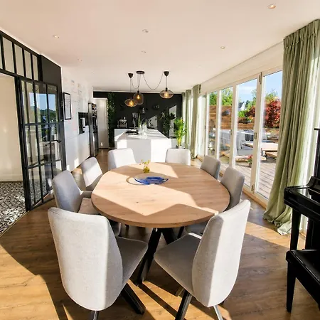 Luxurious At Troldhaugen *
